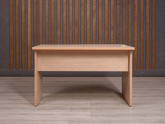 Стол эргономичный ДСП Дуб Россия