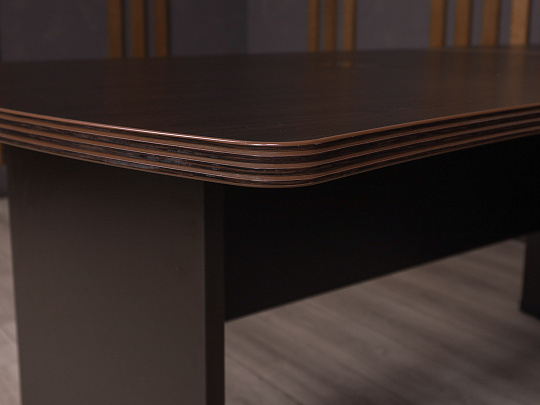 Стол с тумбой Berlin ДСП Венге Россия