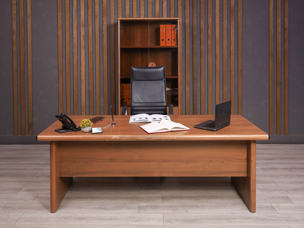 Кабинет руководителя ДСП Орех Россия (11511-11095)