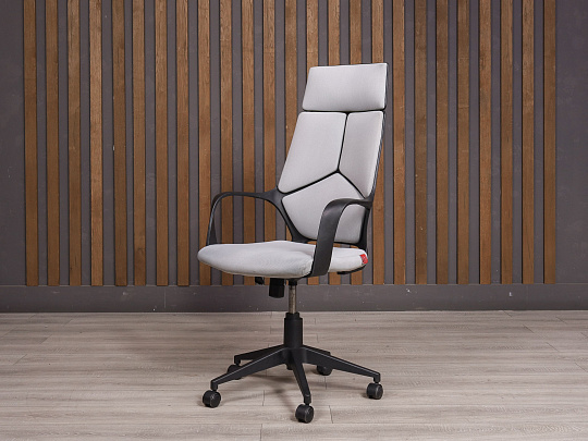 Офисное кресло ДЭФО Ткань Серый Россия