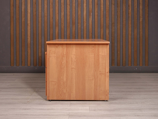 Стол с тумбой ДСП Ольха Россия