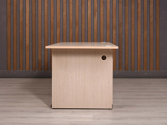 Стол с тумбой ДСП Дуб Россия