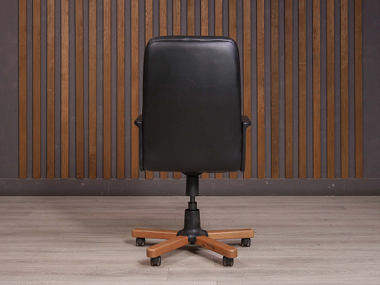 Кресло руководителя Искусственная кожа Чёрный Россия