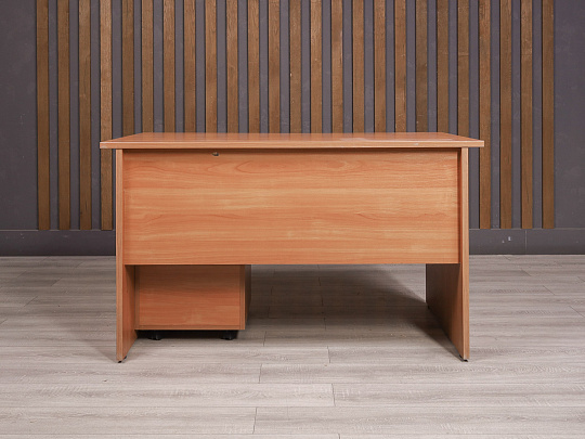 Стол с тумбой ДСП Ольха Россия