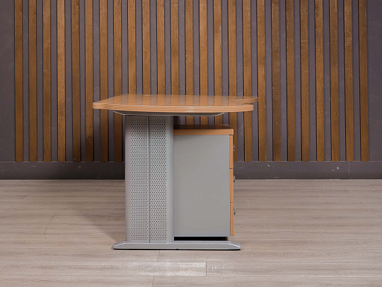 Стол с тумбой Berlin ДСП Ольха Россия