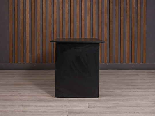 Стол прямоугольный ДСП Венге Россия