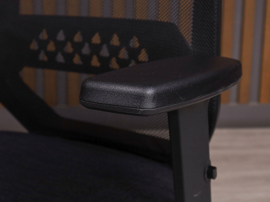 Офисное кресло Ткань Чёрный Россия