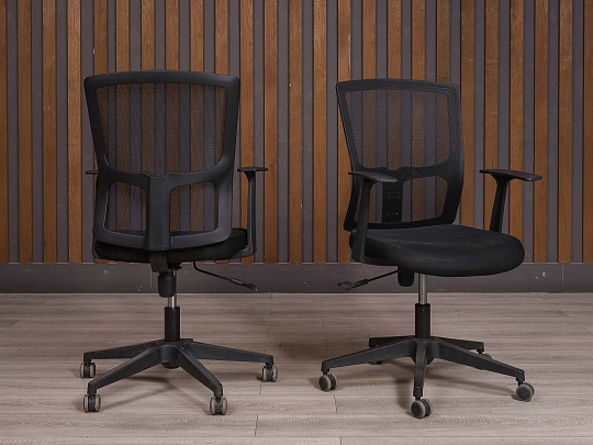 Офисное кресло Ткань Чёрный Россия