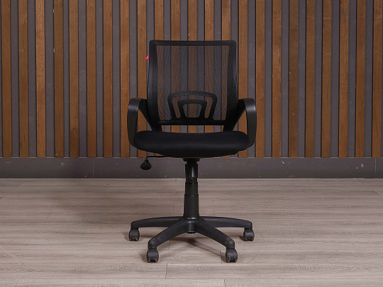 Офисное кресло ДЭФО Ткань Чёрный Россия