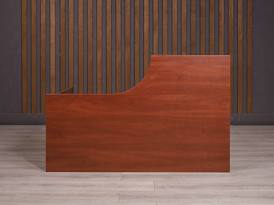 Стол эргономичный ДСП Вишня Россия