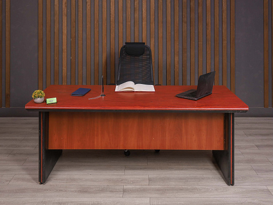 Стол руководителя ДСП Махагон Россия