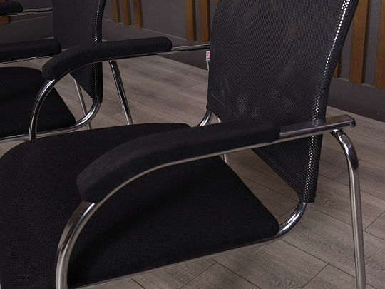 Конференц-кресло Ткань Чёрный Россия