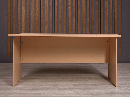 Стол прямоугольный ДСП Клен Россия