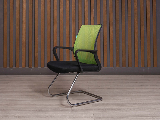 Конференц-кресло Бюрократ Ткань Чёрный Россия