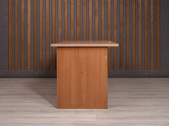 Стол прямоугольный ДСП Ясень шимо Россия