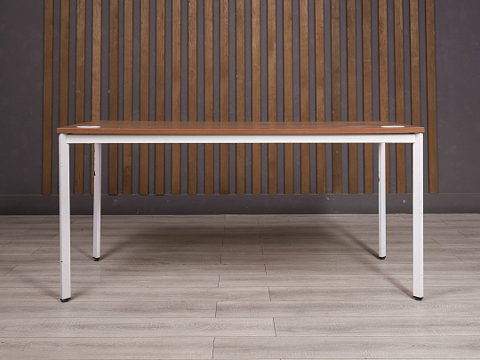 Стол прямоугольный ДСП Орех Россия