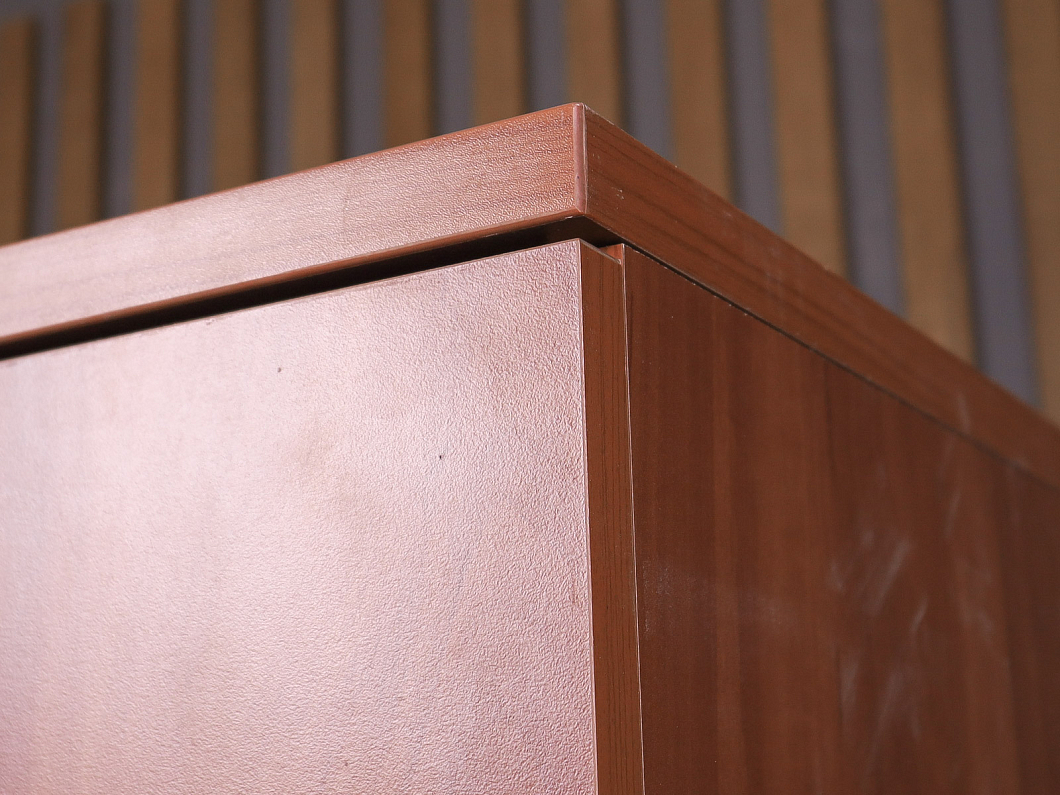 Шкаф для одежды ДСП Вишня Россия (252552-08105)