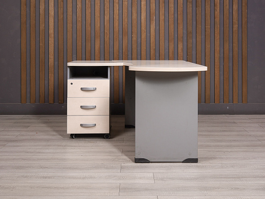 Стол с тумбой Berlin ДСП Дуб Россия