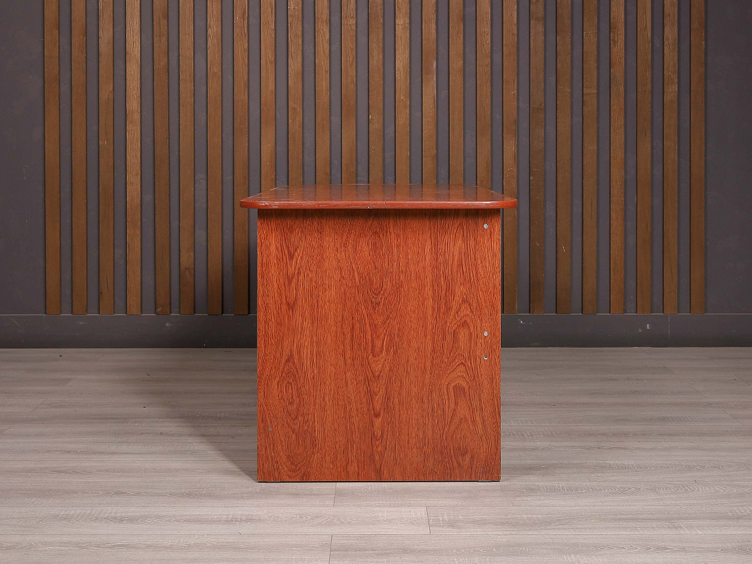 Стол прямоугольный ДСП Орех Россия (231513-18036)