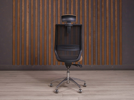 Офисное кресло Ткань Бежевый Россия