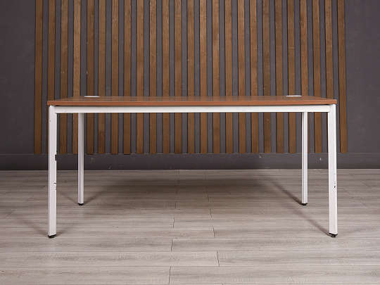 Стол прямоугольный ДСП Орех Россия