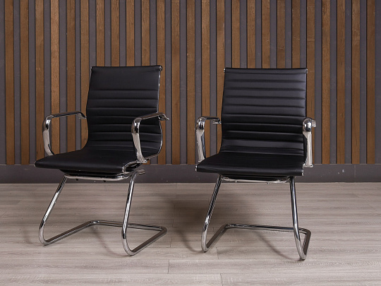 Конференц-кресло Бюрократ Искусственная кожа Чёрный Россия