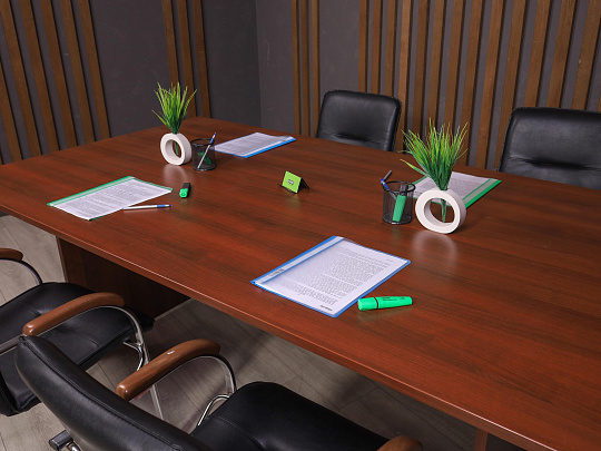 Стол для переговоров ДСП Орех Россия