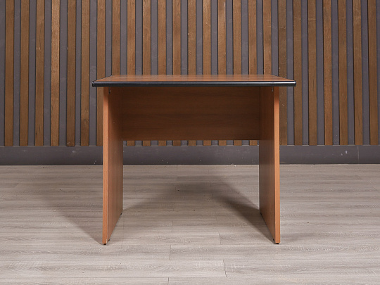 Стол прямоугольный ДСП Орех Россия