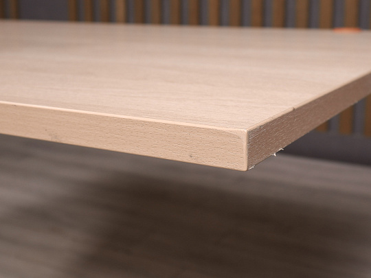 Стол угловой ДСП Клен Россия