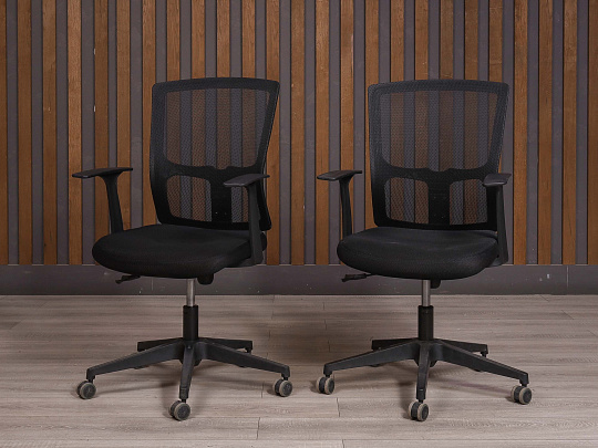 Офисное кресло Ткань Чёрный Россия