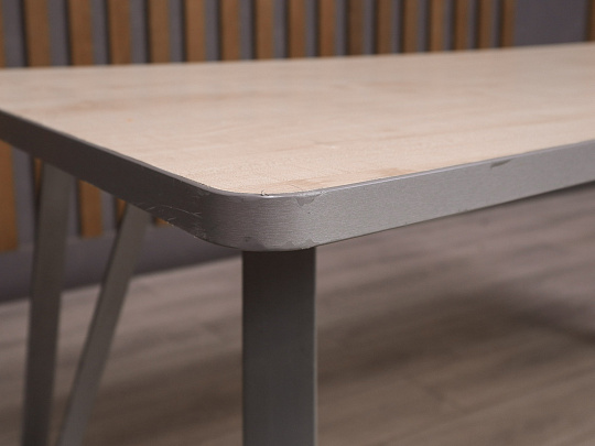 Стол прямоугольный ДСП Дуб Россия