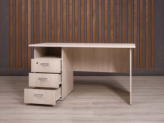 Стол с тумбой ДСП Дуб Россия