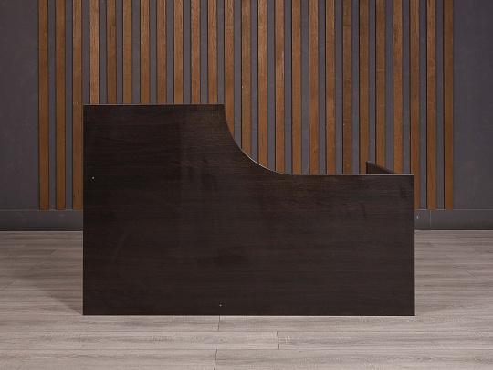 Стол с тумбой ДСП Венге Россия