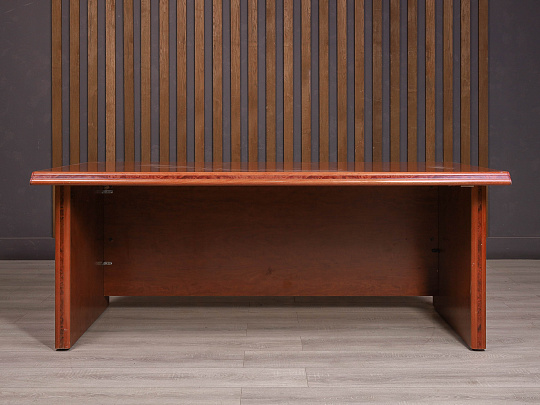 Стол руководителя ДСП Орех Россия