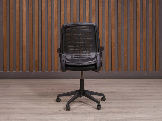 Офисное кресло Ткань Чёрный Россия