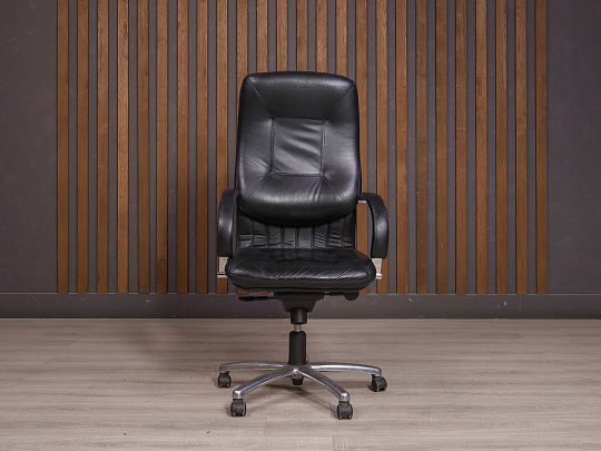 Кресло руководителя Кожа Чёрный Россия