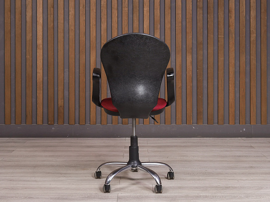 Офисное кресло Ткань Красный Россия