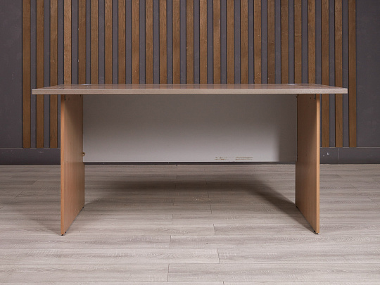 Стол прямоугольный ДСП Ясень шимо Россия