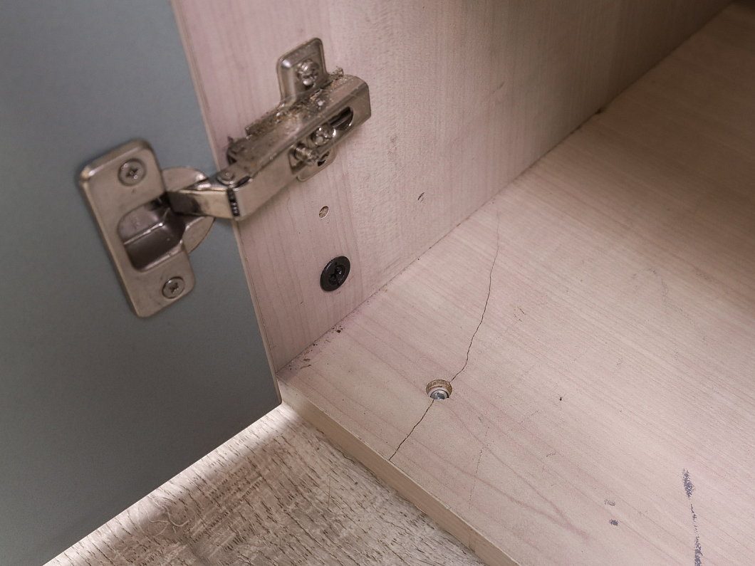 Тумба под оргтехнику ДСП Зелёный Россия (24370-20045)