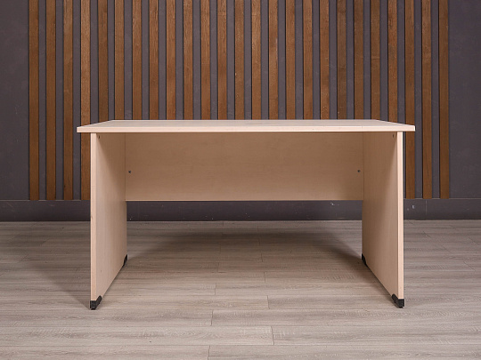 Стол прямоугольный ДСП Дуб Россия