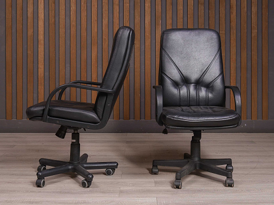 Кресло руководителя Искусственная кожа Чёрный Россия