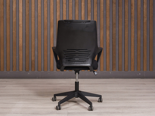 Офисное кресло Easy Chair IQ Ткань Чёрный Россия