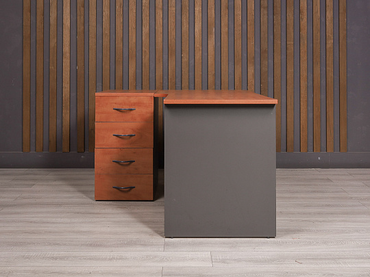 Стол с тумбой ДСП Орех Россия