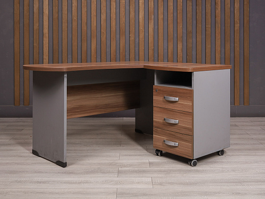 Стол с тумбой Berlin ДСП Мерано Россия