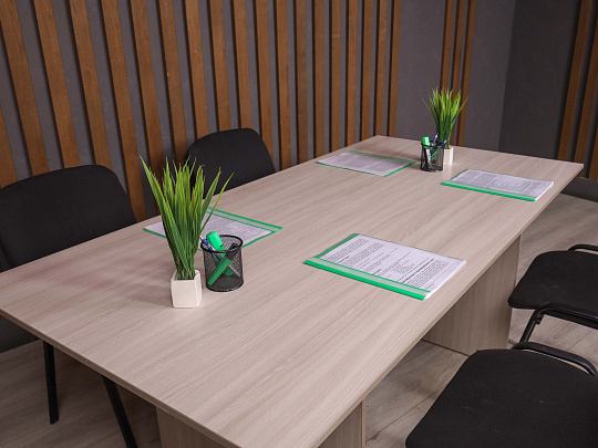 Стол для переговоров ДСП Ясень шимо Россия