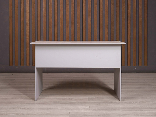 Стол прямоугольный ДСП Дуб Россия