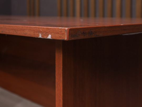 Стол прямоугольный ДСП Вишня Россия