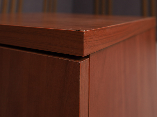 Тумба приставная ДСП Вишня Россия