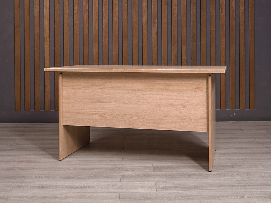 Стол прямоугольный ДСП Орех Россия