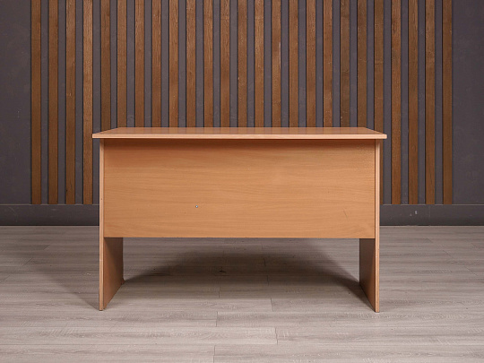 Стол с тумбой ДСП Клен Россия